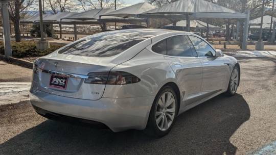 2017 Tesla Model S 5YJSA1E26HF203719