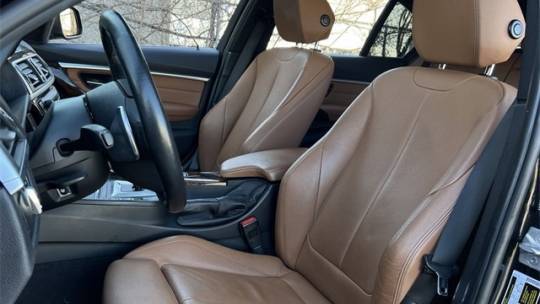 2017 BMW 3 Series WBA8E1C55HK895421