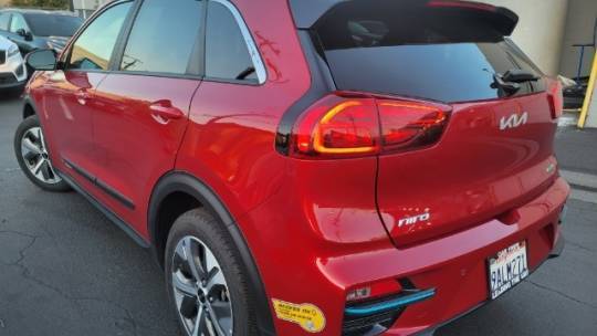 2022 Kia NIRO EV KNDCE3LG8N5145886