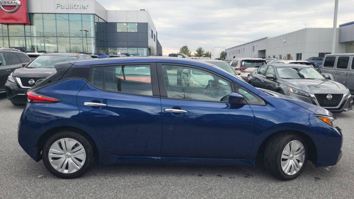 2021 Nissan LEAF 1N4AZ1BV0MC554495