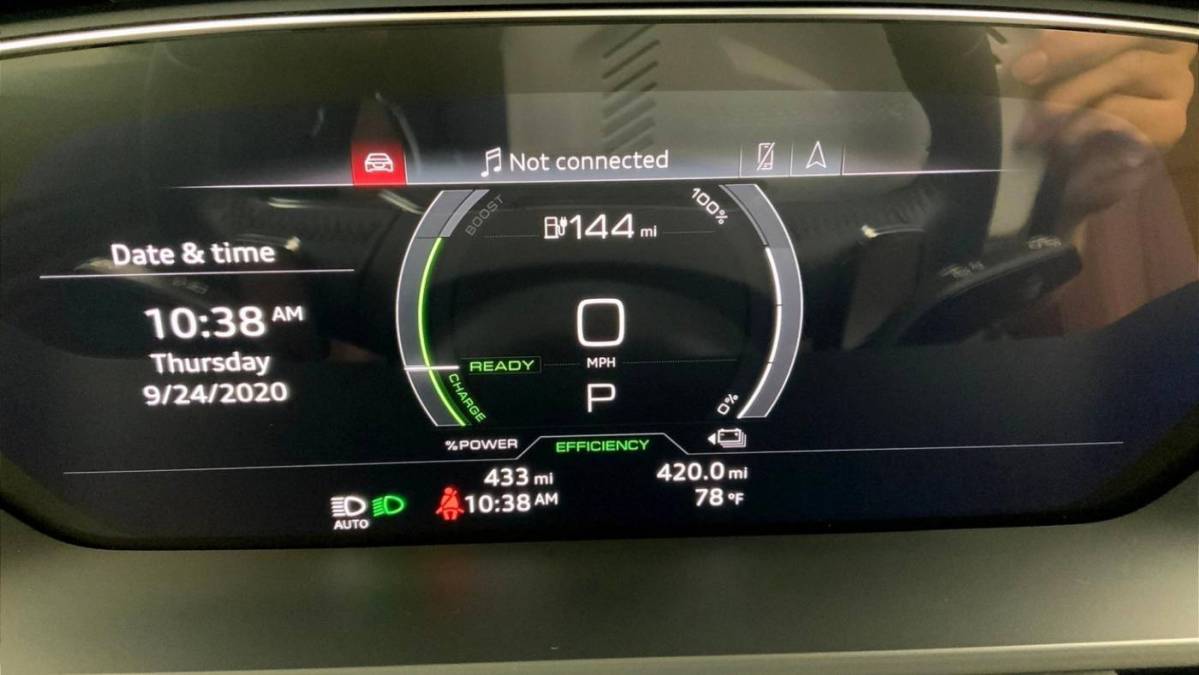 2019 Audi e-tron WA1LAAGE4KB024837