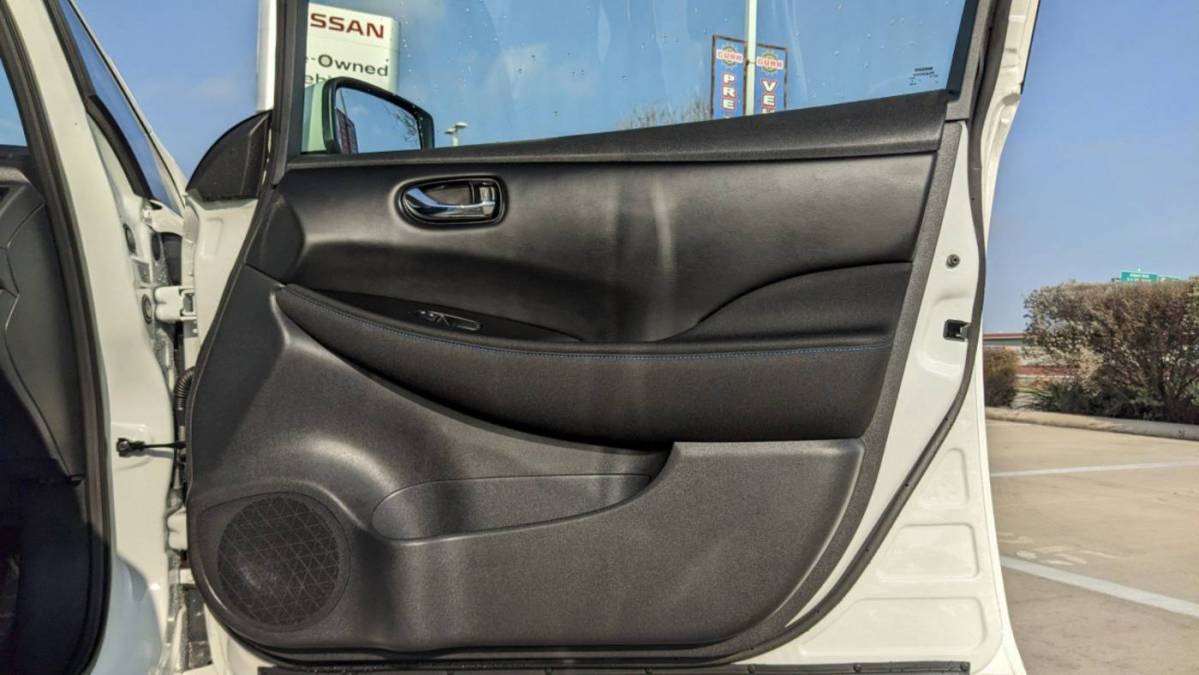 2023 Nissan LEAF 1N4AZ1BV6PC555123