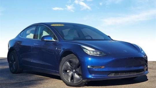 2018 Tesla Model 3 5YJ3E1EB1JF101078