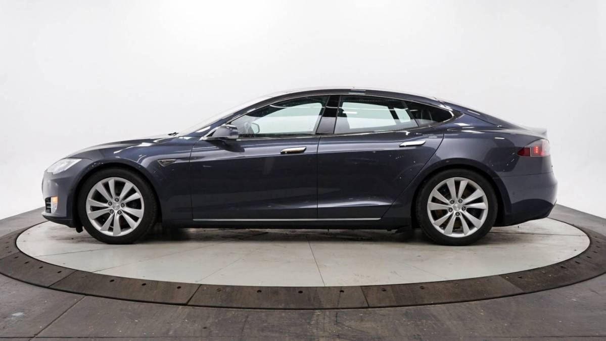 2016 Tesla Model S 5YJSA1E2XGF127274