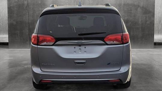 2018 Chrysler Pacifica Hybrid 2C4RC1N7XJR168360