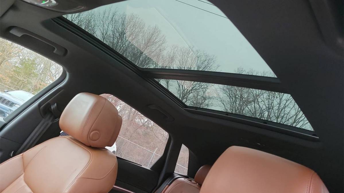 2019 Audi e-tron WA1VAAGE2KB014624