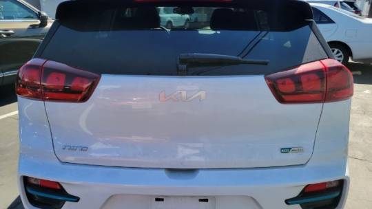 2022 Kia NIRO EV KNDCC3LG4N5141985