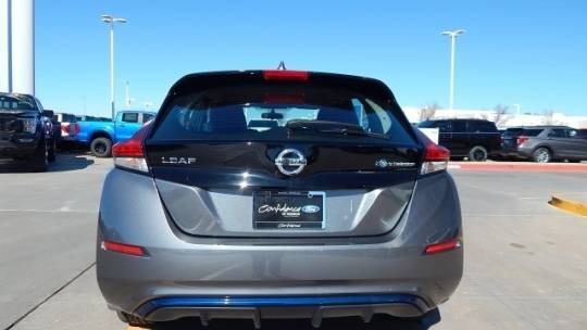 2018 Nissan LEAF 1N4AZ1CP2JC302081