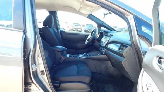 2018 Nissan LEAF 1N4AZ1CP2JC302081