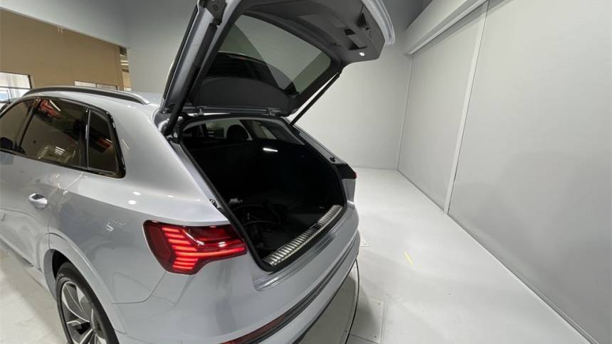 2021 Audi e-tron WA1LAAGE9MB028756