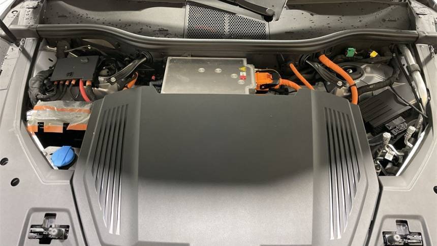 2021 Audi e-tron WA1LAAGE9MB028756