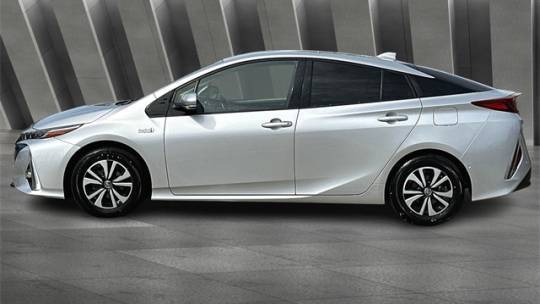 2017 Toyota Prius Prime JTDKARFP3H3057155