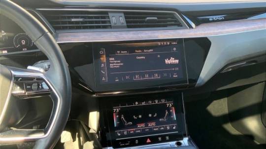 2019 Audi e-tron WA1VAAGE2KB017572
