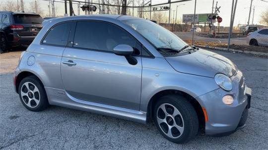 2017 Fiat 500e 3C3CFFGE6HT555277