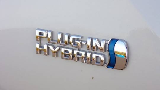2017 Toyota Prius Prime JTDKARFPXH3016456