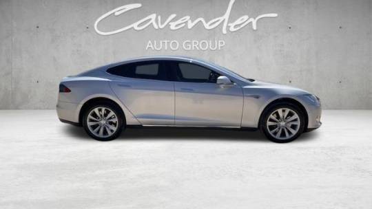 2016 Tesla Model S 5YJSA1E28GF128794