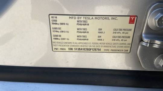2016 Tesla Model S 5YJSA1E28GF128794