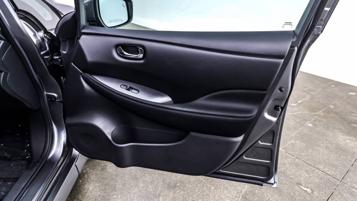 2022 Nissan LEAF 1N4AZ1BV3NC551463