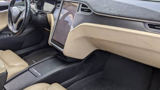 2017 Tesla Model S 5YJSA1E13HF191391
