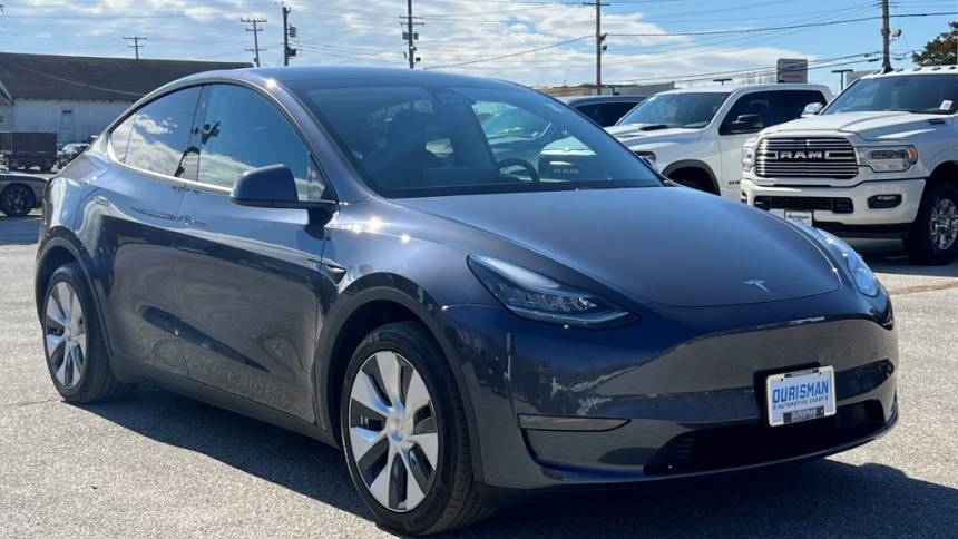 2020 Tesla Model Y 5YJYGDEE8LF045283