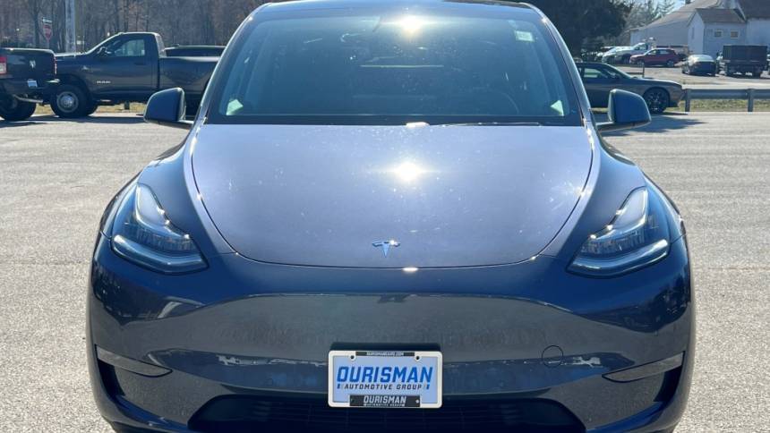 2020 Tesla Model Y 5YJYGDEE8LF045283