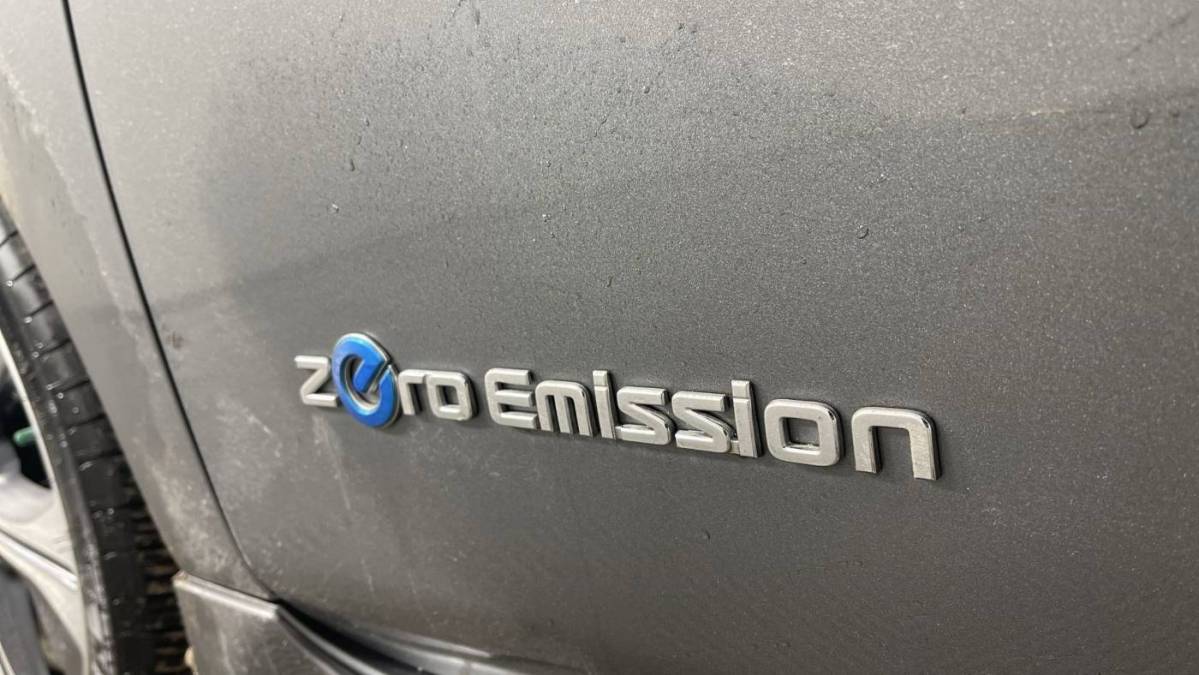2019 Nissan LEAF 1N4AZ1CP6KC321444