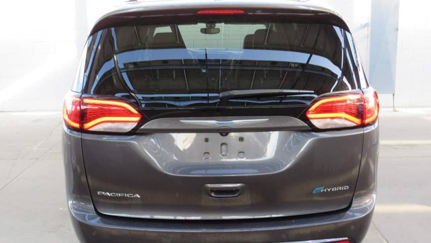 2018 Chrysler Pacifica Hybrid 2C4RC1L74JR359338