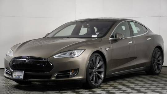 2015 Tesla Model S 5YJSA1E20FF117495