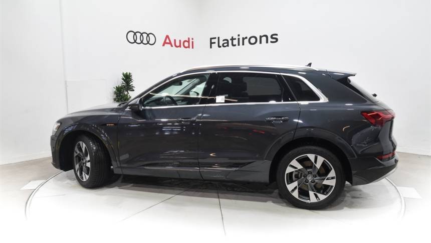 2021 Audi e-tron WA1VAAGE6MB004729