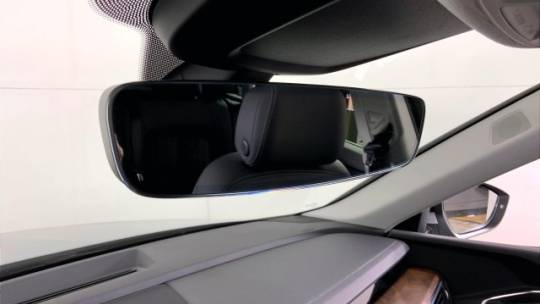2019 Audi e-tron WA1LAAGE9KB023196