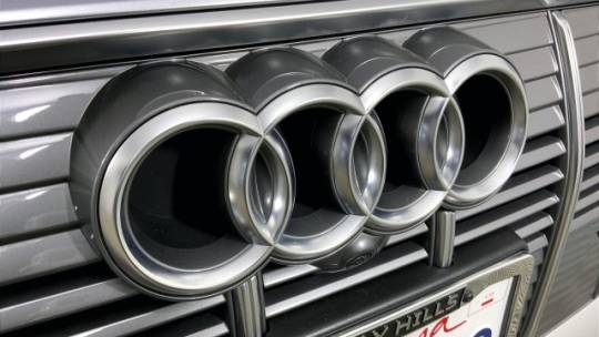 2019 Audi e-tron WA1LAAGE9KB023196