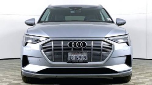 2019 Audi e-tron WA1LAAGE9KB023196