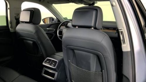2019 Audi e-tron WA1LAAGE9KB023196