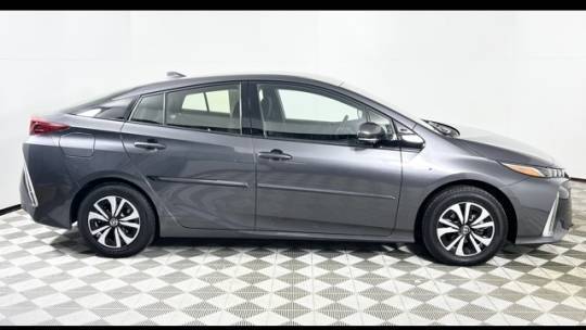 2018 Toyota Prius Prime JTDKARFP0J3076123