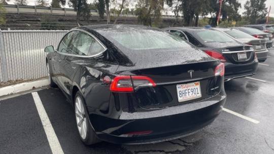 2018 Tesla Model 3 5YJ3E1EB6JF147182