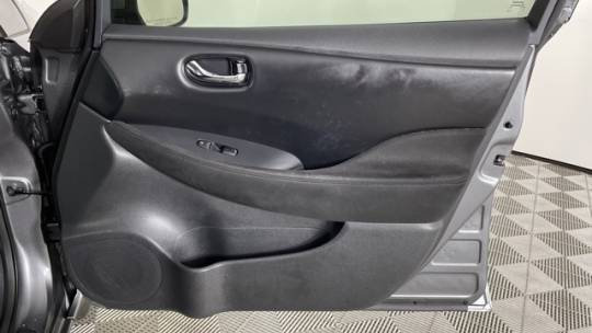 2016 Nissan LEAF 1N4AZ0CP2GC301001