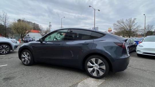 2020 Tesla Model Y 5YJYGDEE1LF026218