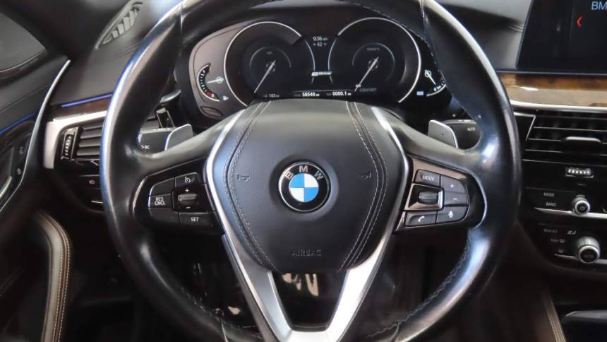 2018 BMW 5 Series WBAJA9C56JB033200