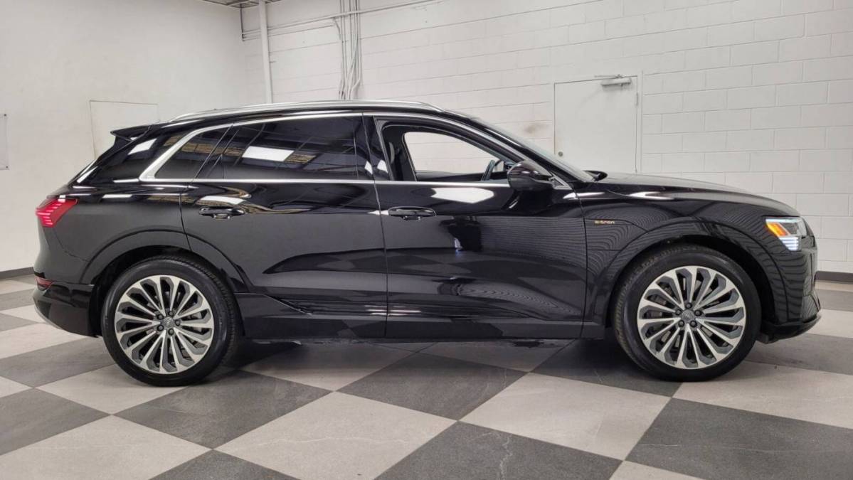 2019 Audi e-tron WA1VABGE2KB012510