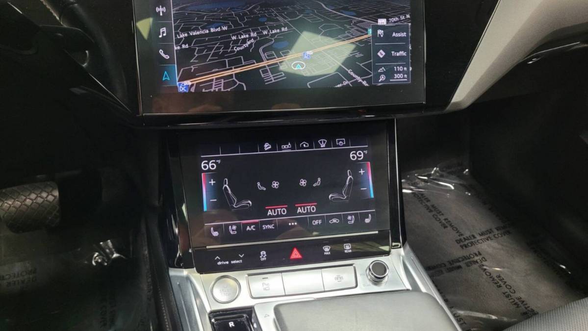 2019 Audi e-tron WA1VABGE2KB012510