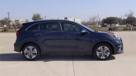 2022 Kia NIRO EV KNDCE3LG2N5135211