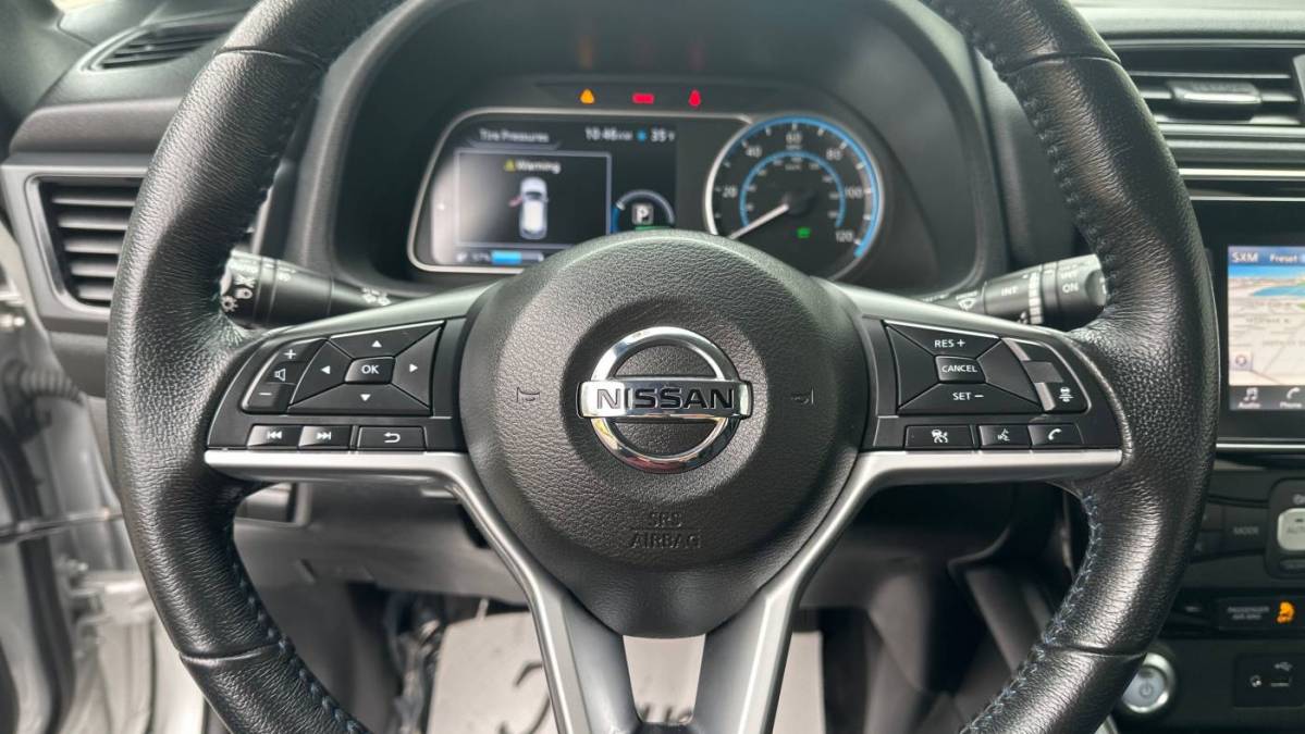 2018 Nissan LEAF 1N4AZ1CP7JC304327
