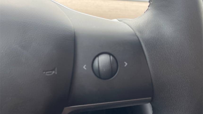 2019 Tesla Model 3 5YJ3E1EB3KF385850
