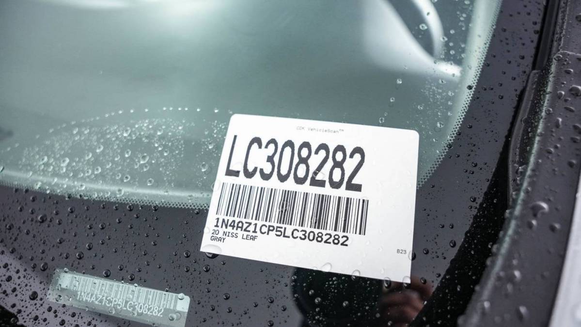 2020 Nissan LEAF 1N4AZ1CP5LC308282