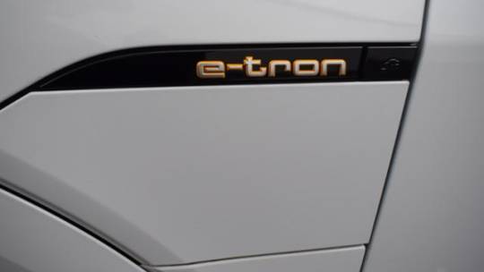 2021 Audi e-tron WA1VABGE1MB015837