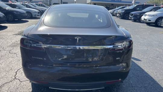 2014 Tesla Model S 5YJSA1H14EFP38725