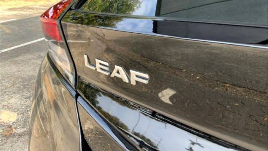 2020 Nissan LEAF 1N4AZ1CP5LC308010