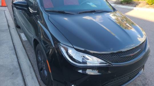 2020 Chrysler Pacifica Hybrid 2C4RC1N72LR235102