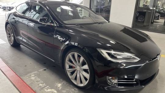 2016 Tesla Model S 5YJSA1E14GF152596