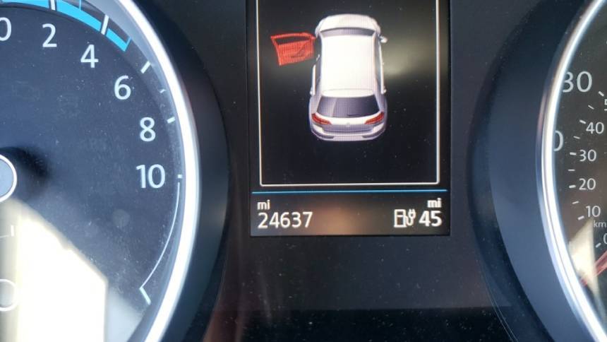 2019 Volkswagen e-Golf WVWKR7AU1KW917490